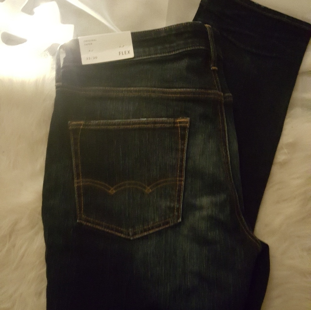 NWOT American Eagle Jeans